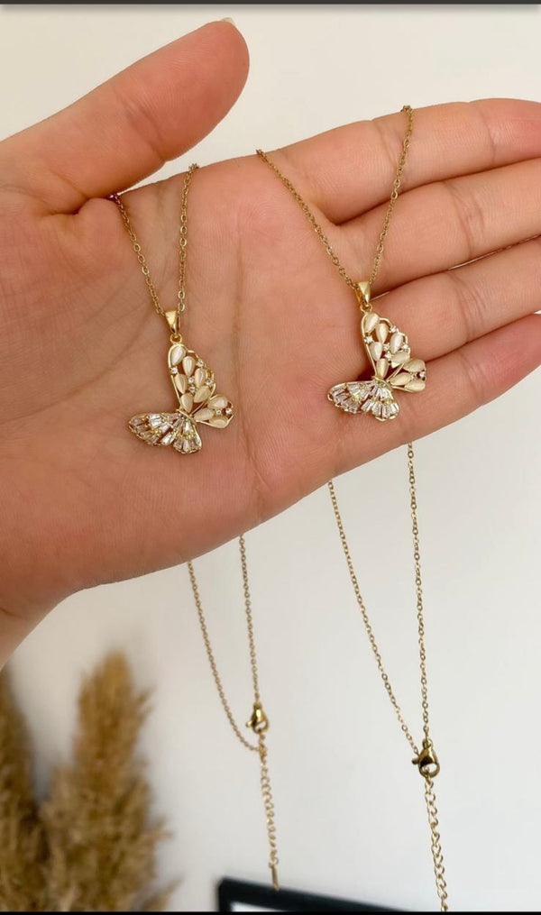 Collier Papillon nude